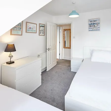 Host & - The Pearl 휫비