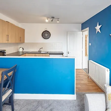 Host & - The Pearl *